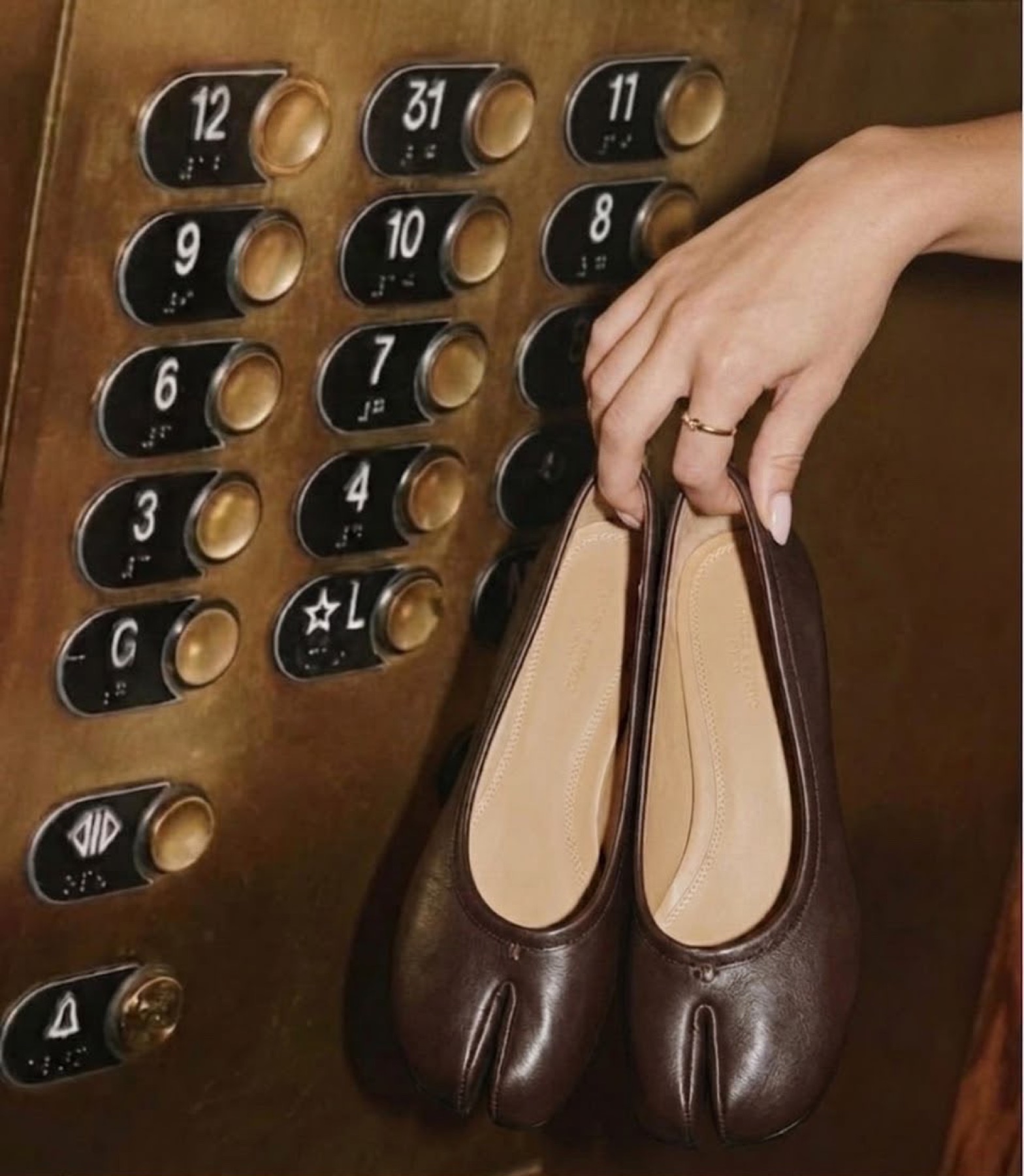 DAN! Tabi Ballet Flats in Rich Brown